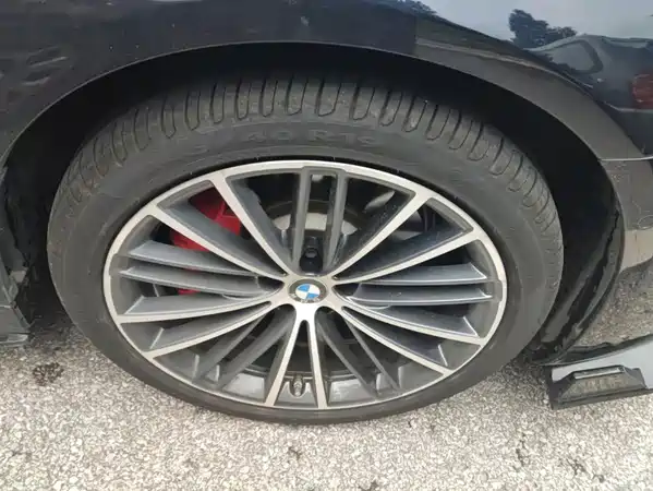 BMW 5 Series 2021