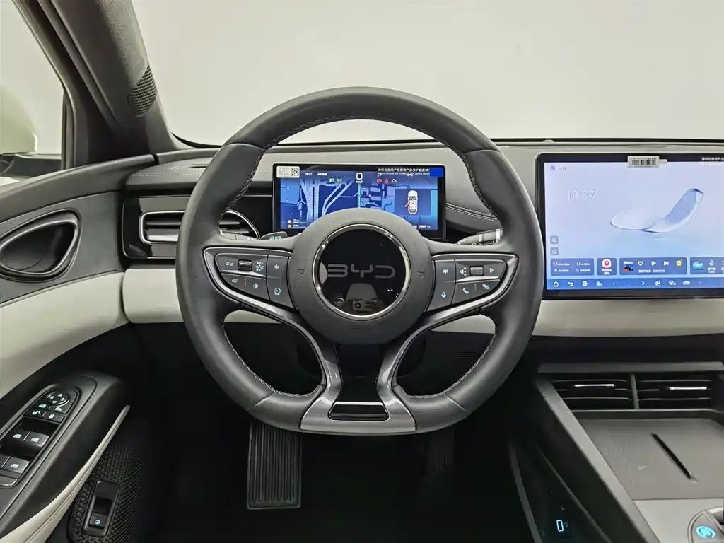 BYD Seal 06 2025 — фото 11