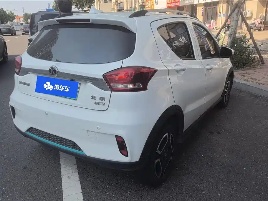 BAIC New Energy EC3 2021