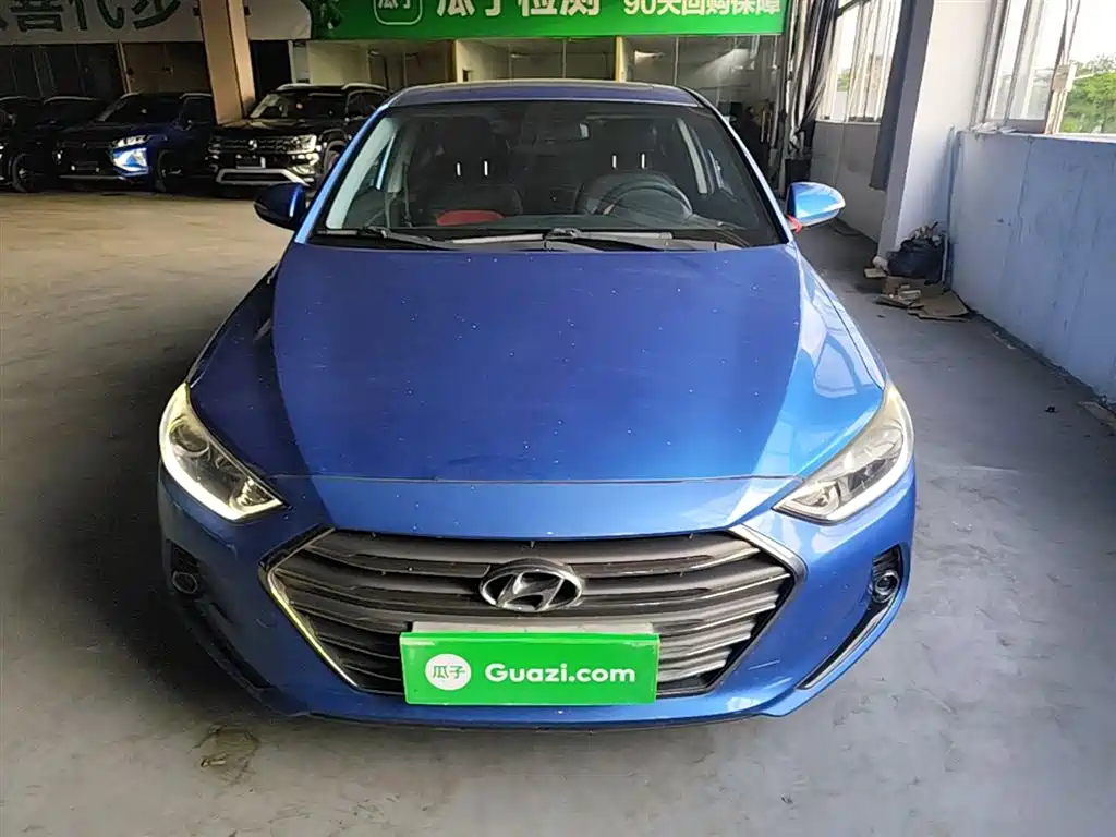 Hyundai Elantra 2016 — фото 3