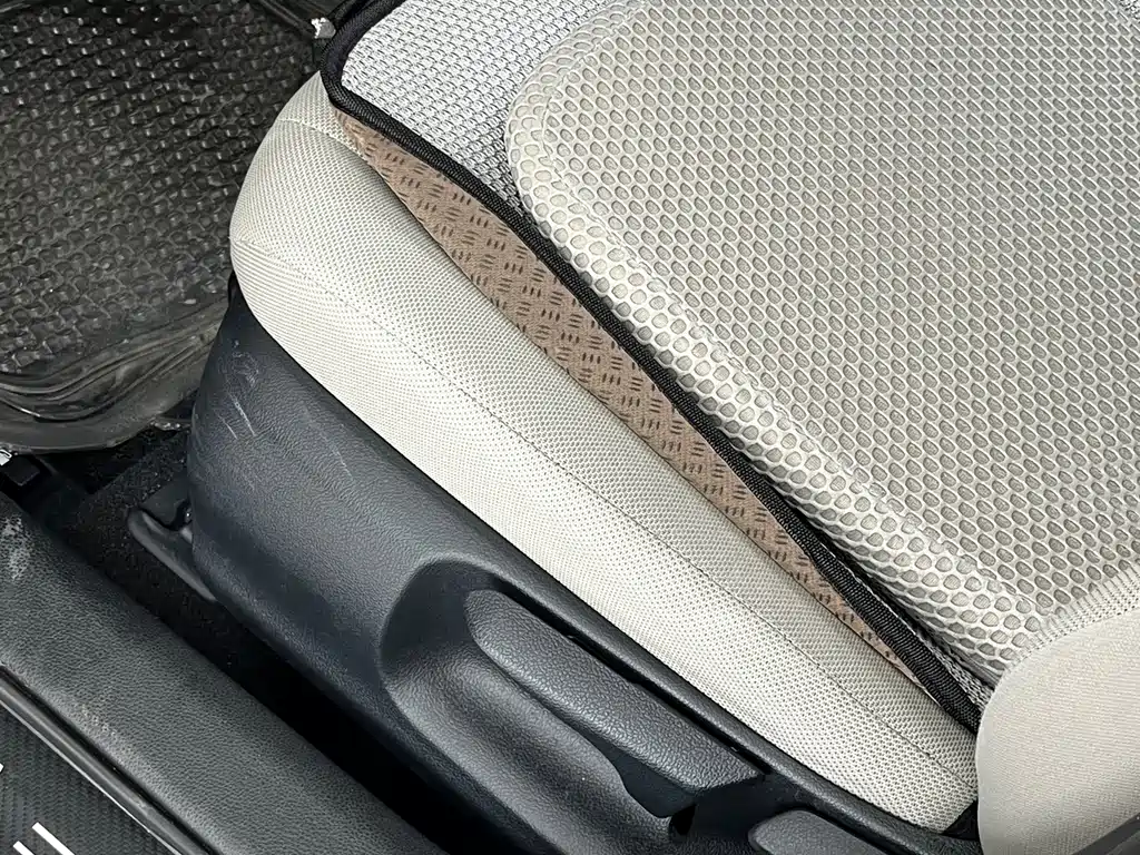 Toyota Corolla 2020 — фото 11