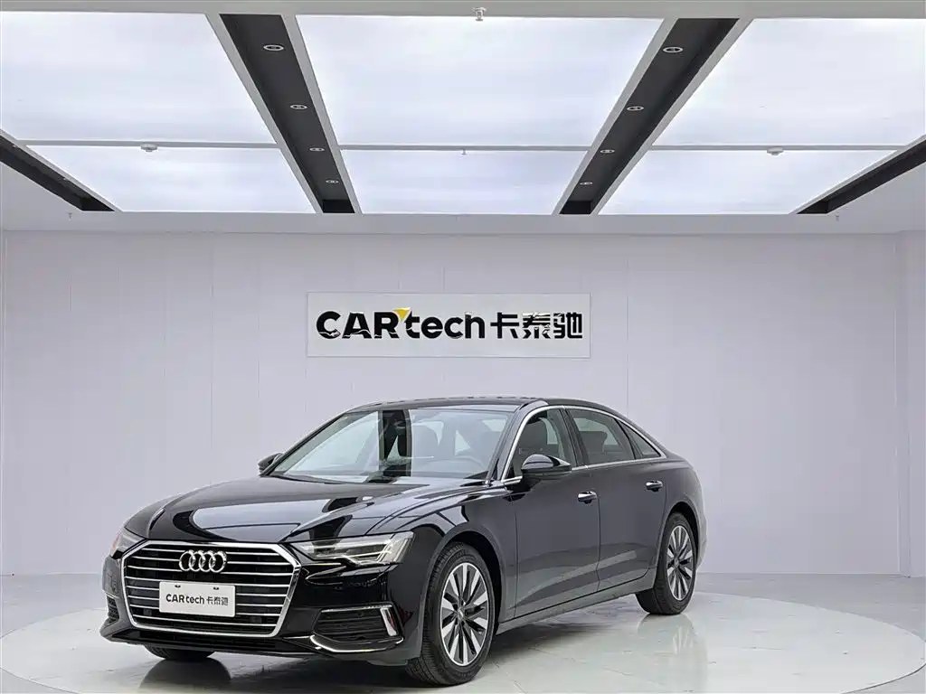 Audi A6L 2019 — фото 1