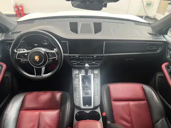 Porsche Macan 2018