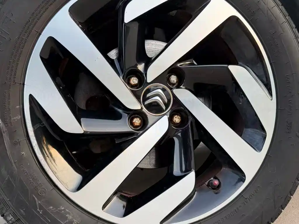 Citroen C3-XR 2015 — фото 16