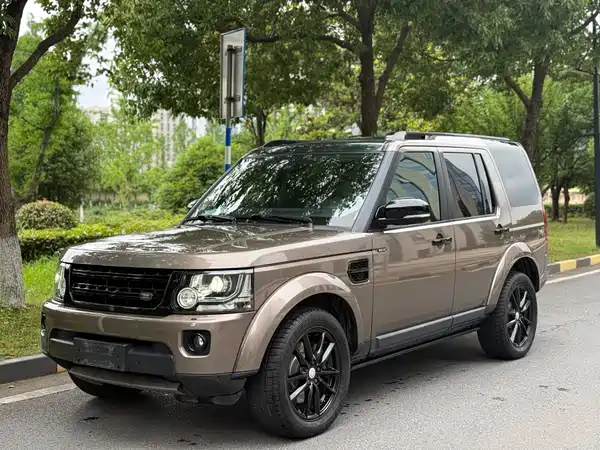 Land Rover Discovery 2016