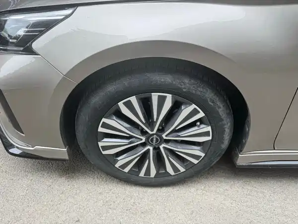 Nissan Teana 2022