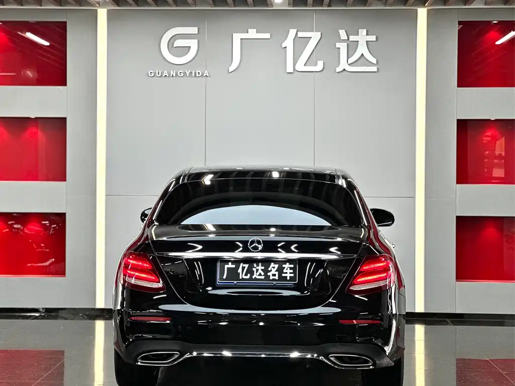 Mercedes-Benz E-Class 2019 — фото 23