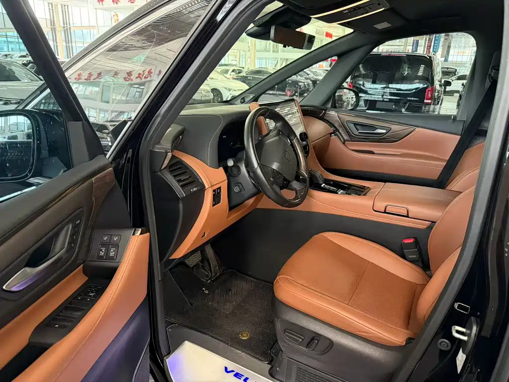 Toyota Vellfire 2025 — фото 4