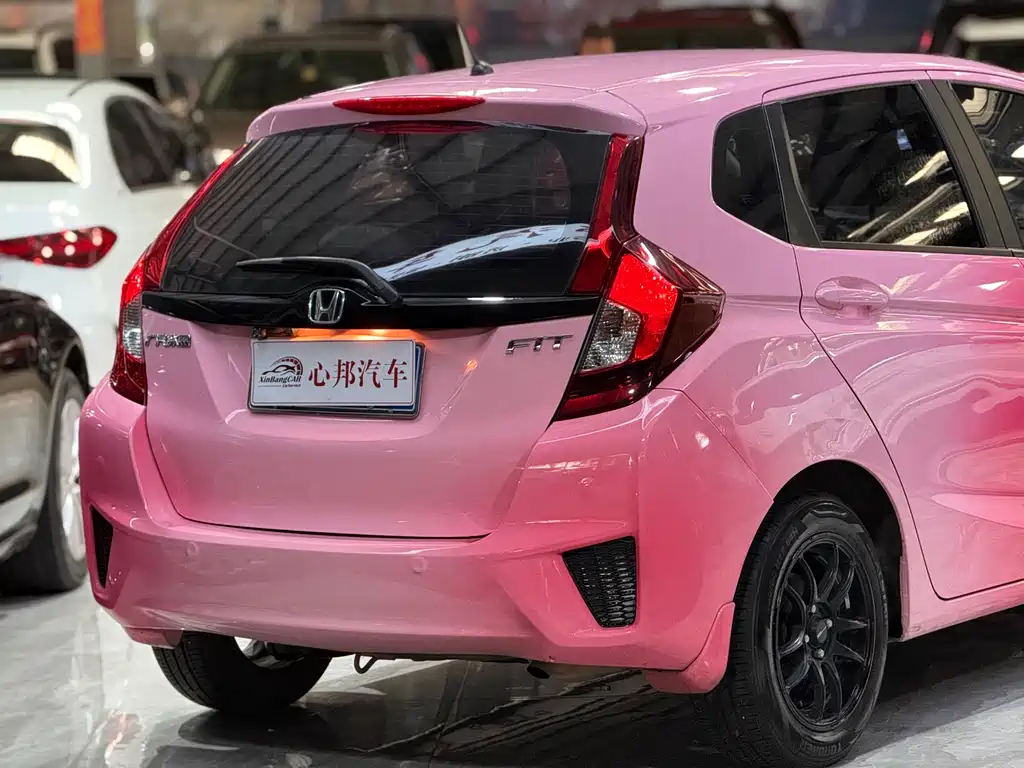 Honda Fit 2017 — фото 27