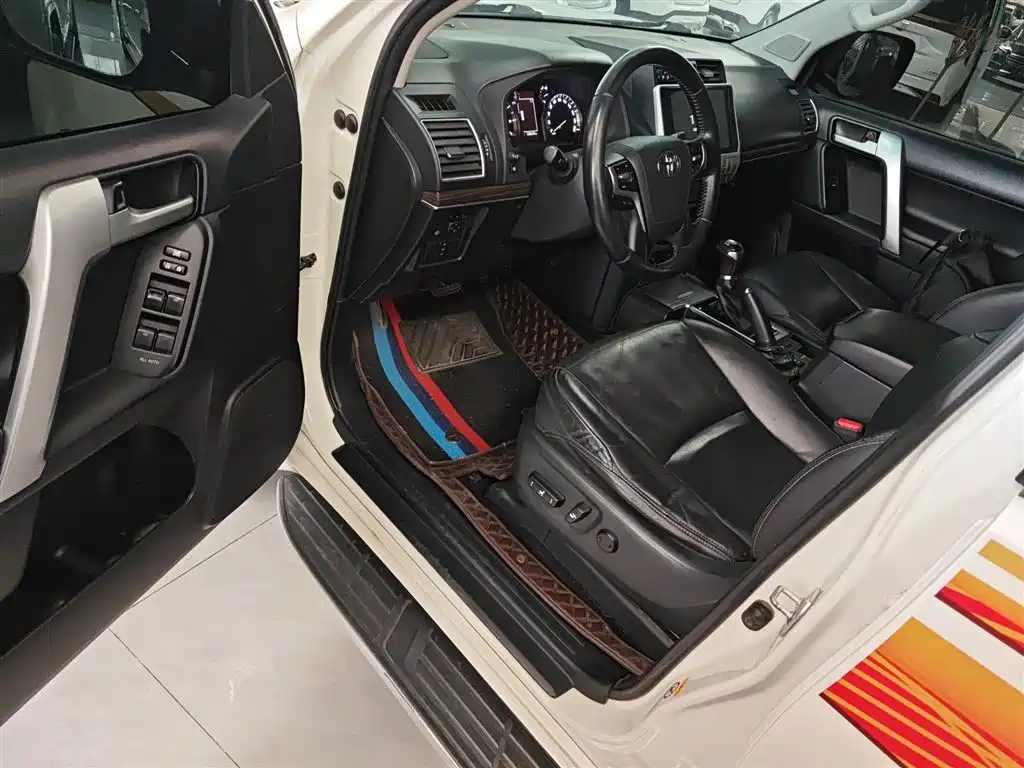 Toyota Prado 2018 — фото 14