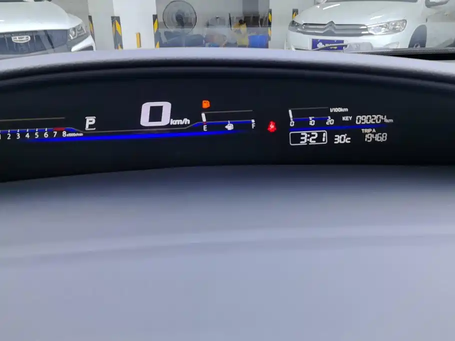 Honda Jade 2015 — фото 14