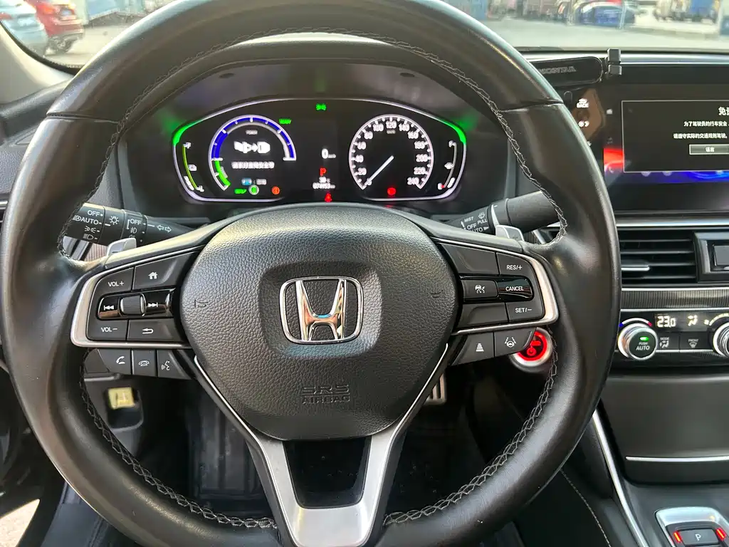 Honda Accord 2023 — фото 12