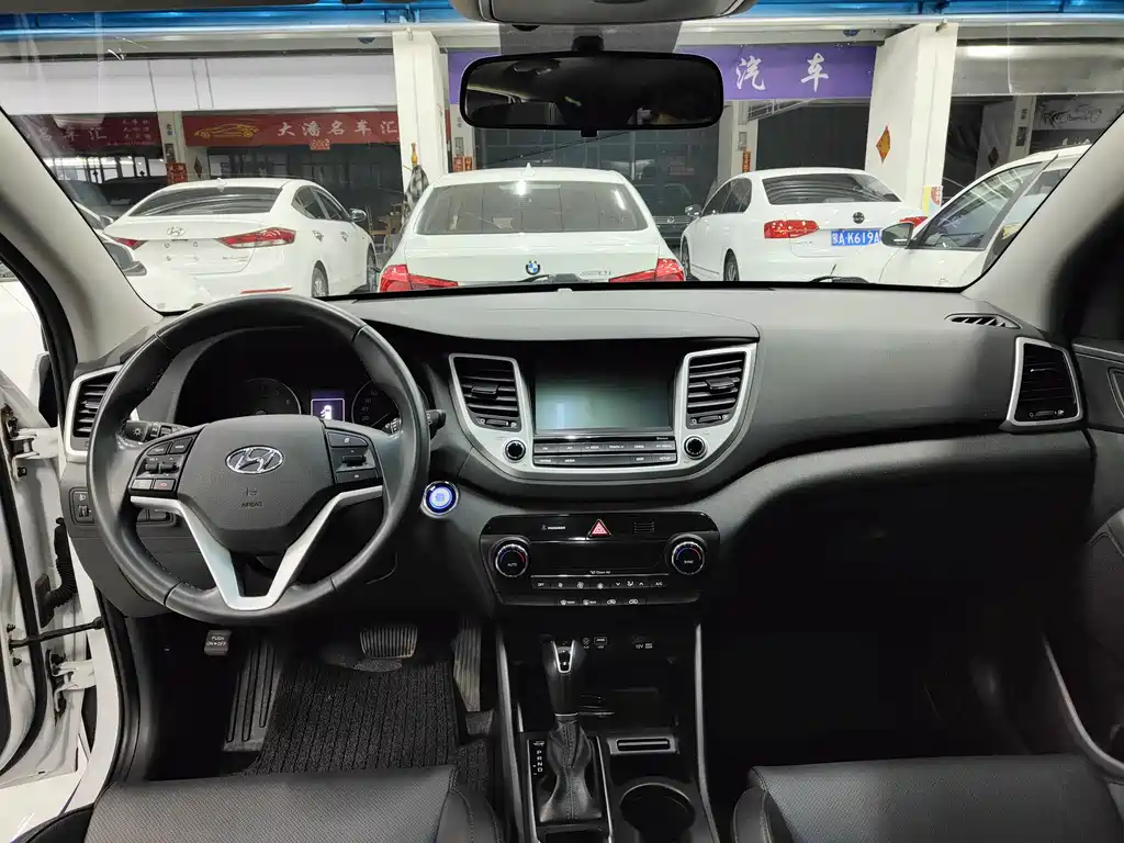 Hyundai Tucson 2018 — фото 6