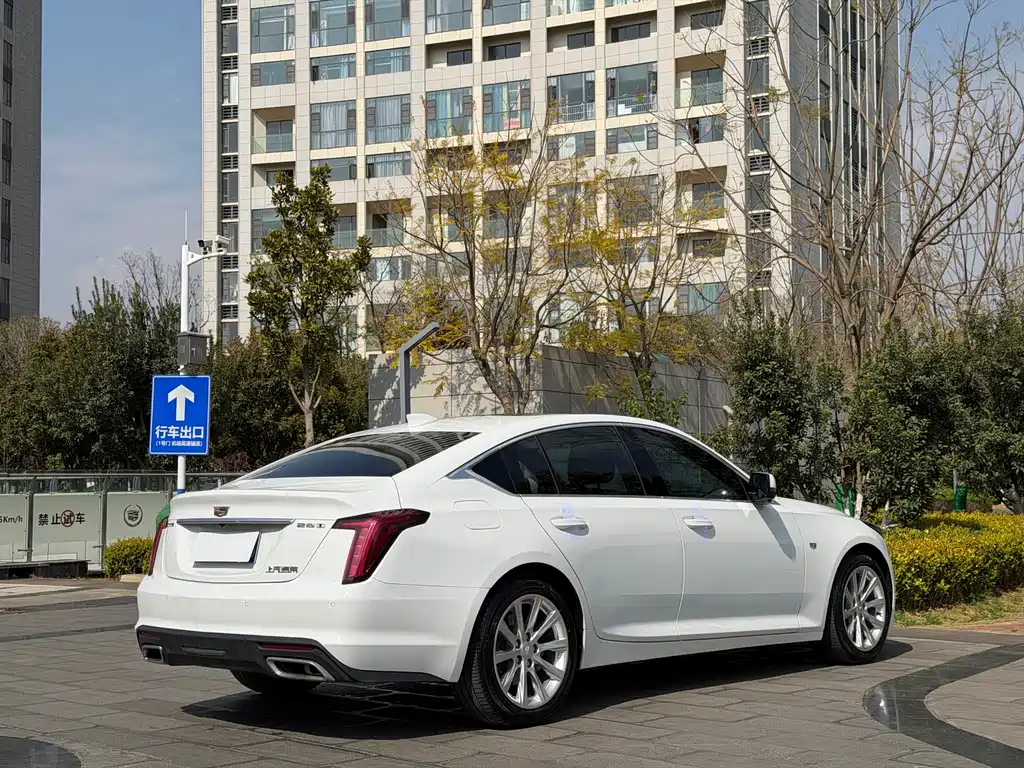 Cadillac CT5 2020 — фото 7