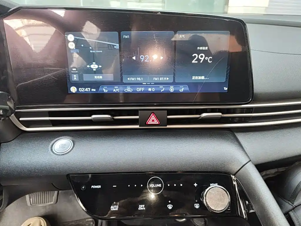 Hyundai Elantra 2021 — фото 13