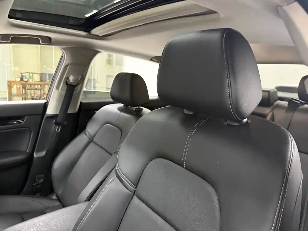 Honda Civic 2022 — фото 11