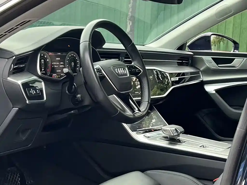 Audi A7 2022 — фото 7