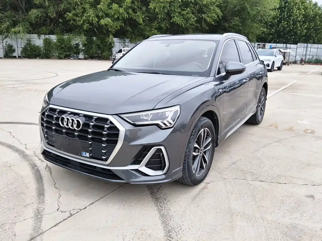 Audi Q3 2022 — фото 11