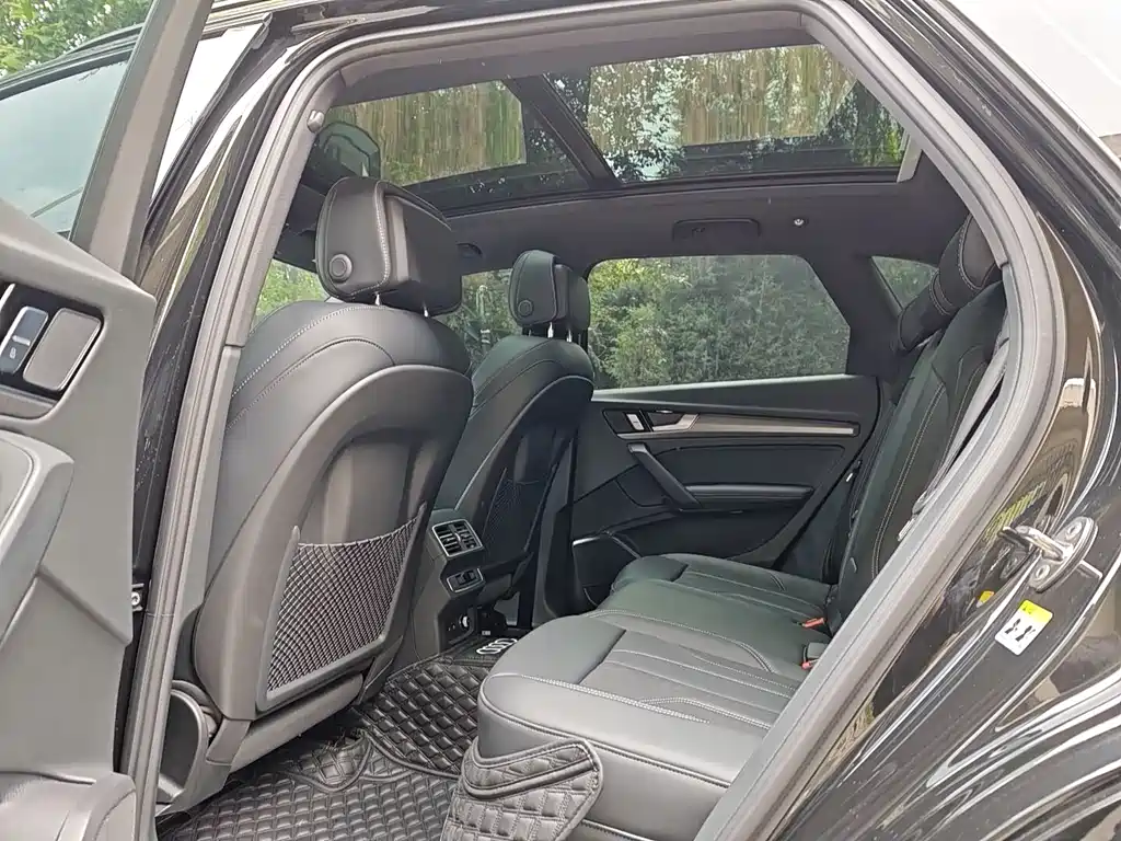 Audi Q5L 2025