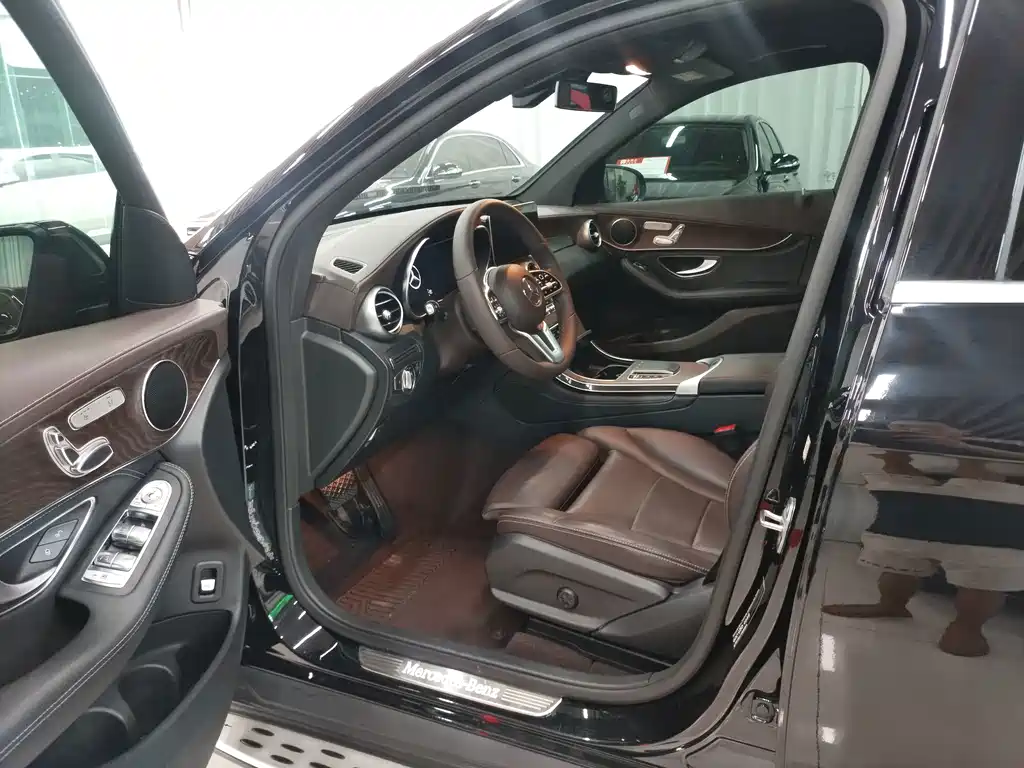 Mercedes-Benz GLC 2020