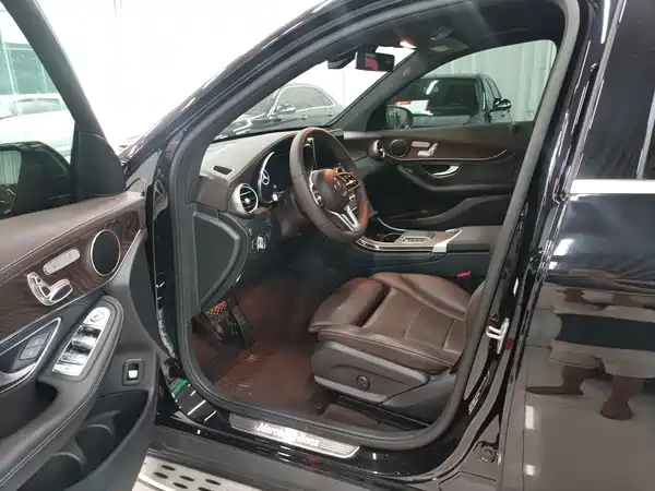 Mercedes-Benz GLC 2020