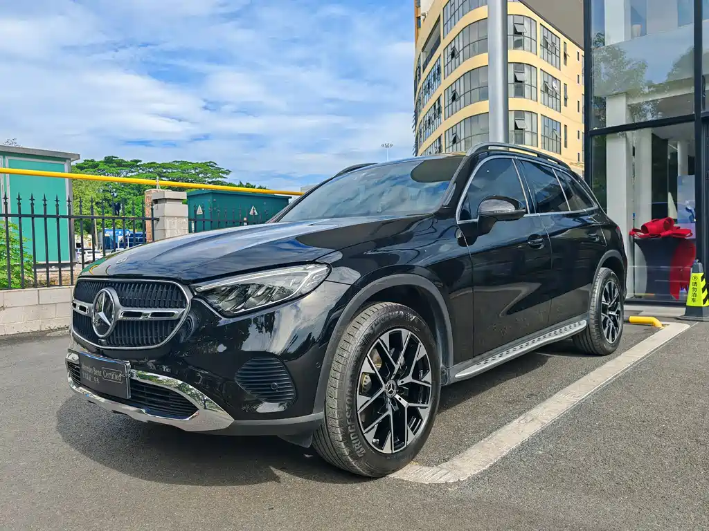 Mercedes-Benz GLC 2024 — фото 1