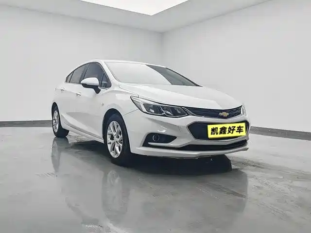 Chevrolet Cruze 2018 — фото 3