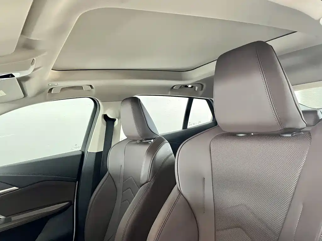 BMW X2 2025 — фото 11