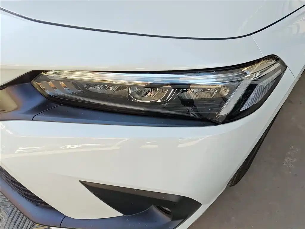 Honda Civic 2024 — фото 18