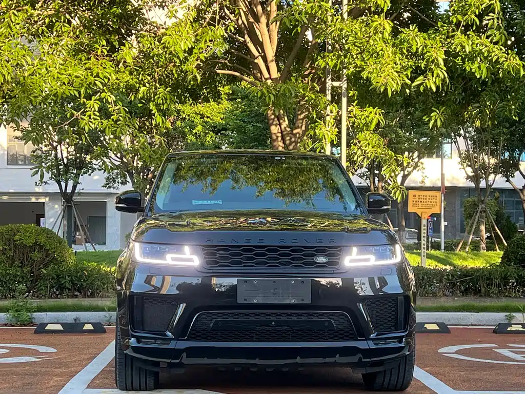 Land Rover Sport 2021