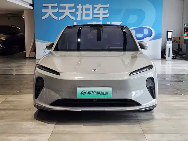 NIO ET5T 2024