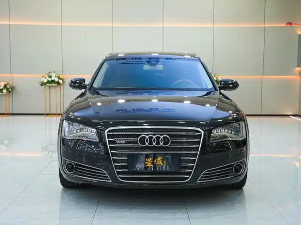 Audi A8 2012