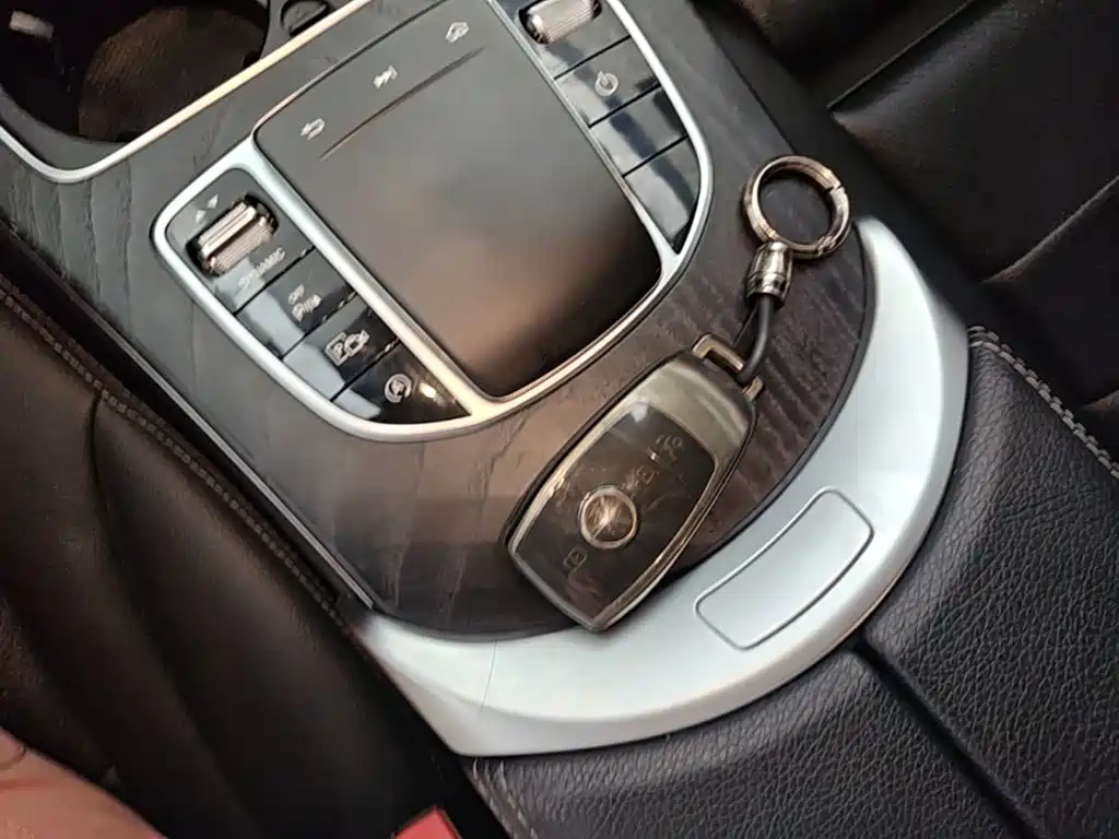 Mercedes-Benz C-Class 2020 — фото 9