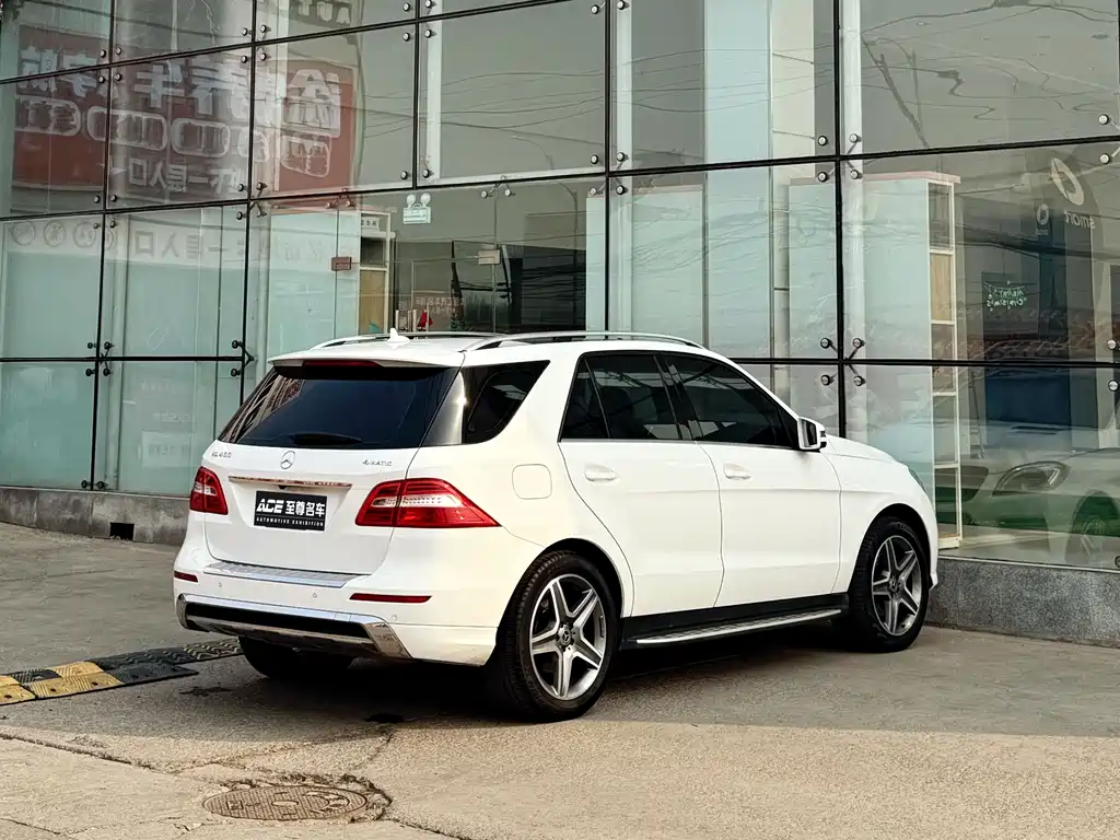 Mercedes-Benz M-Class 2015 — фото 4
