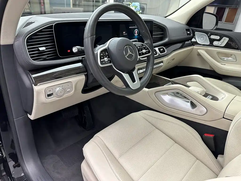 Mercedes-Benz GLS 2020 — фото 12