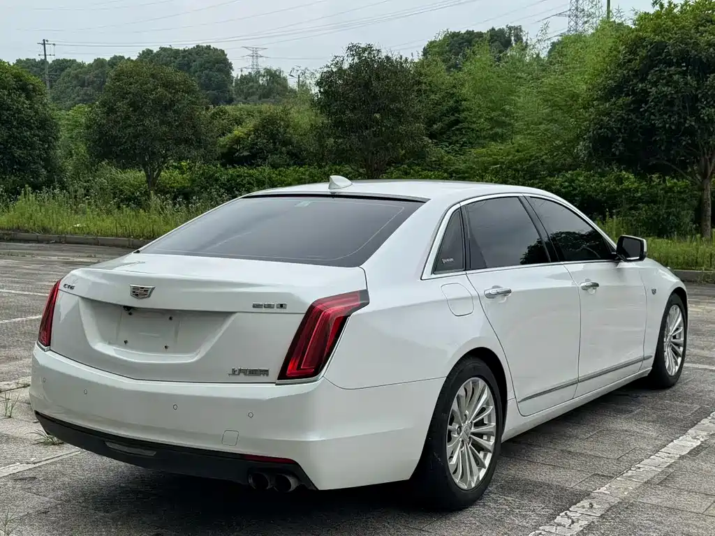 Cadillac CT6 2018 — фото 9