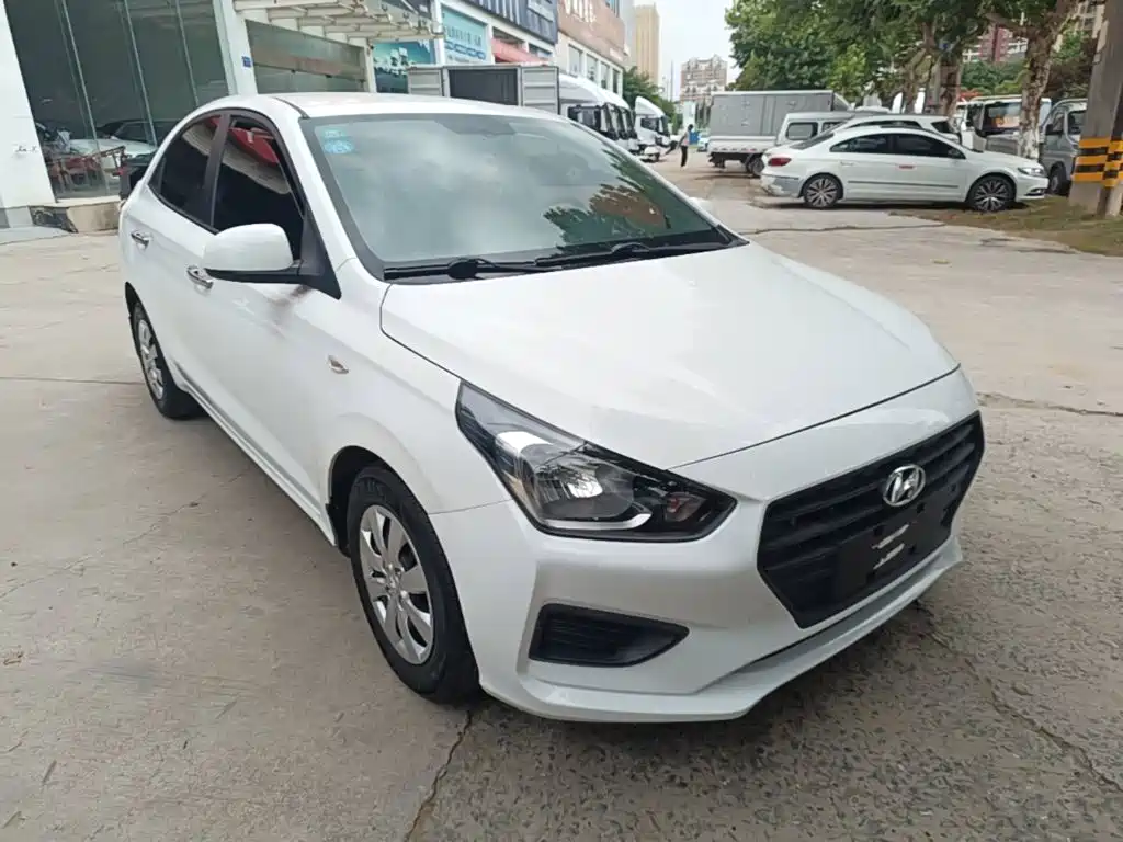 Hyundai Accent 2019 — фото 22