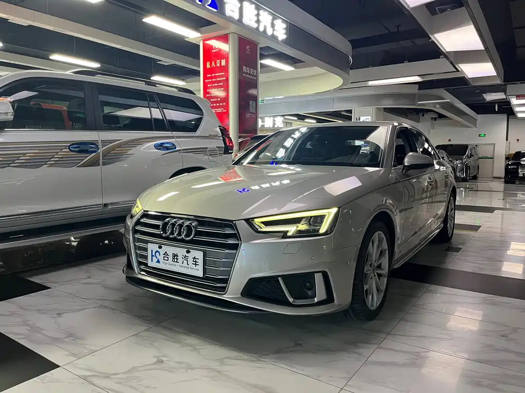 Audi A4L 2019 — фото 4