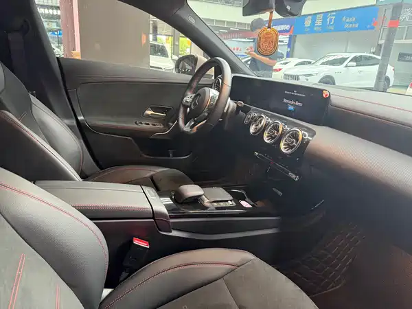 Mercedes-Benz CLA 2022