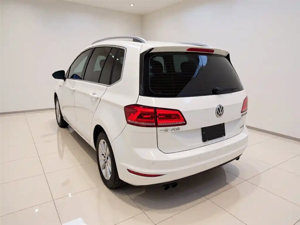 Volkswagen Golf Sportsvan 2017 — фото 5