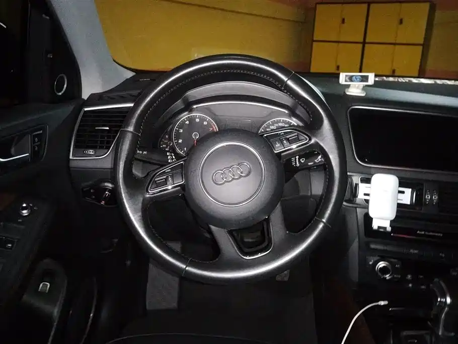Audi Q5 2017 — фото 15
