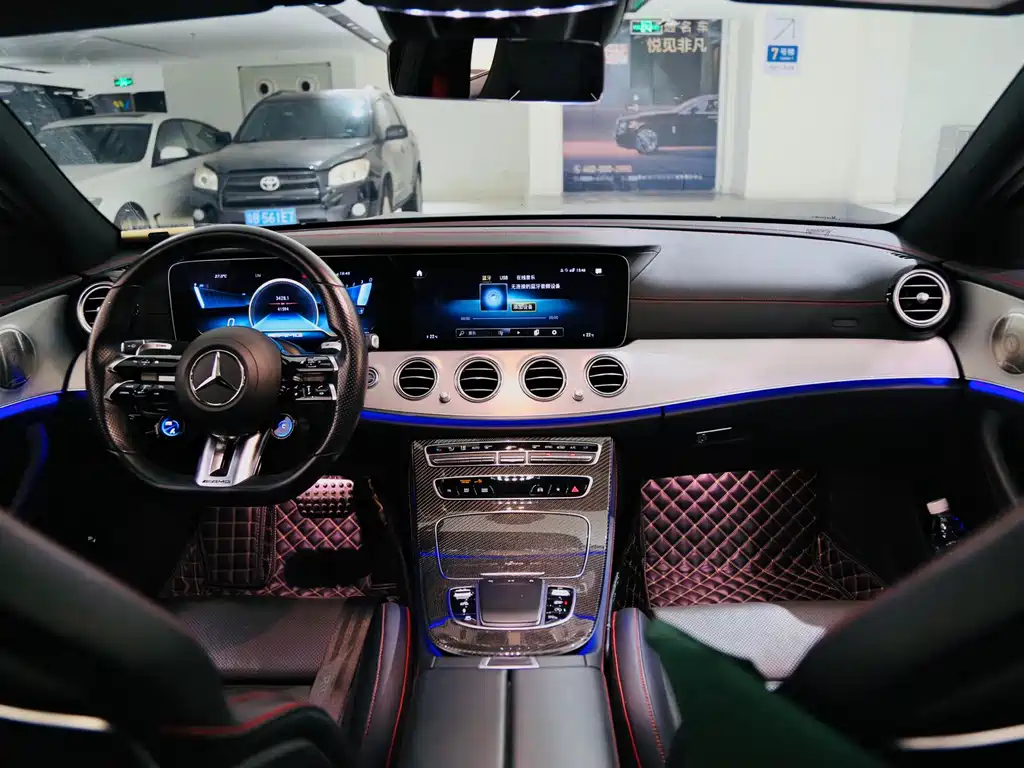 Mercedes-Benz E-Class AMG 2023 — фото 13