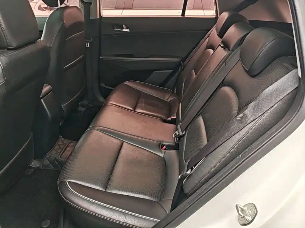 Hyundai ix25 2015 — фото 17