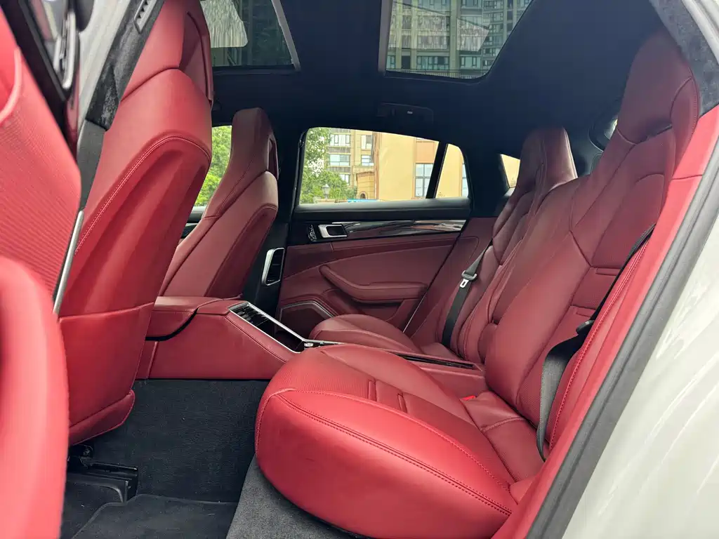Porsche Panamera 2019 — фото 12