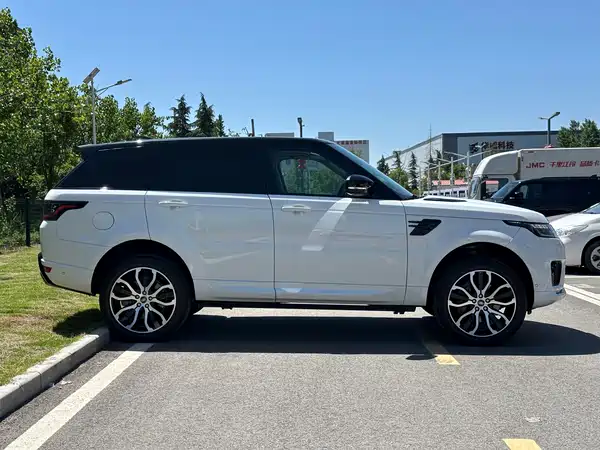 Land Rover Range Rover Sport 2021