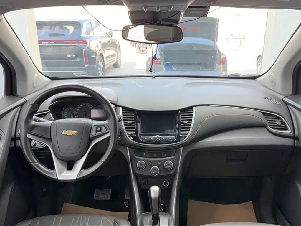 Chevrolet Trax 2017 — фото 13
