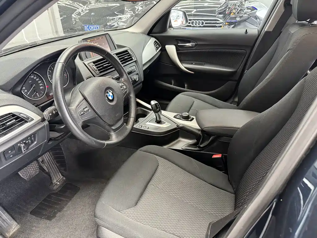 BMW 1 Series 2012 — фото 9