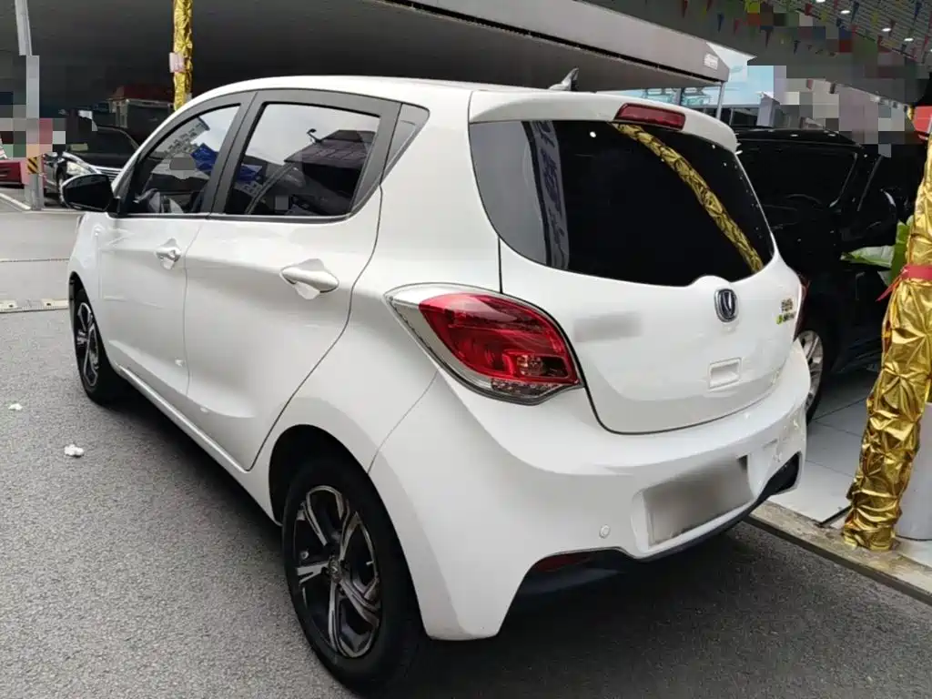 Changan Benben E-Star 2021 — фото 5