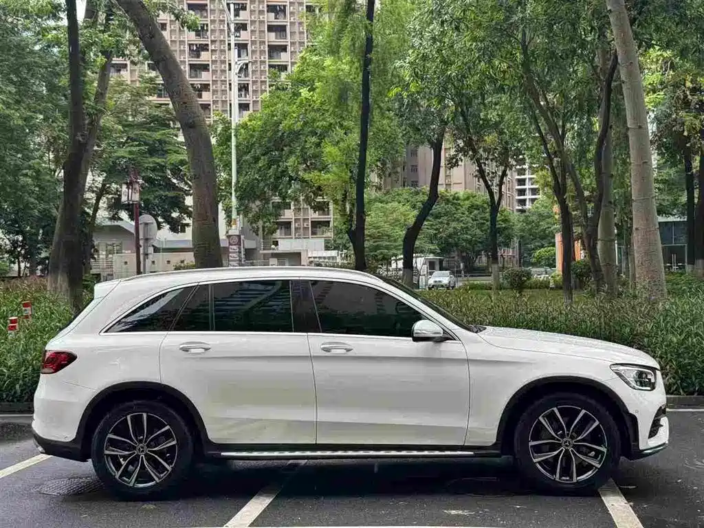 Mercedes-Benz GLC 2020