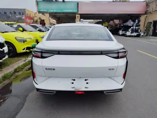Dongfeng Yixuan 2025